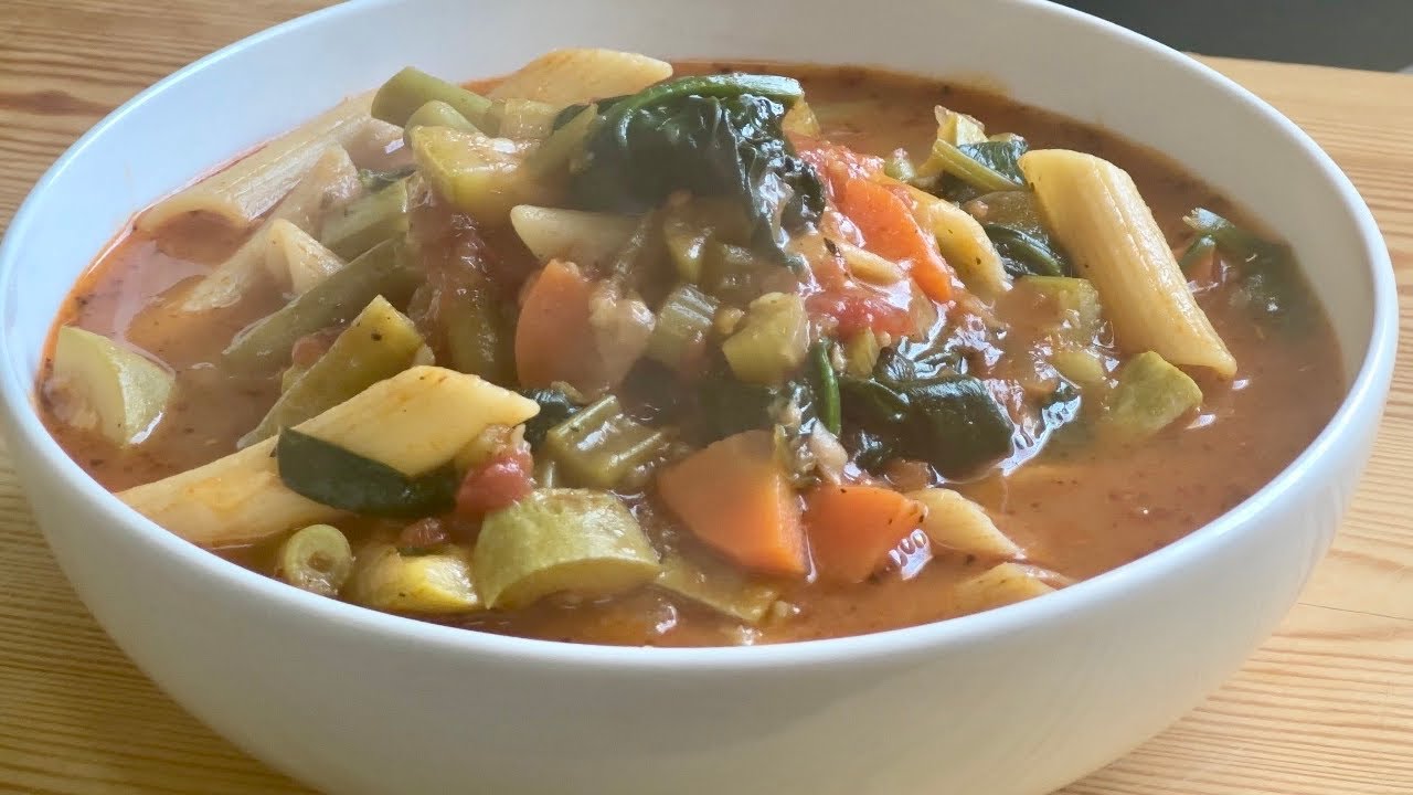 Easy MINESTRONE SOUP Recipe- Healthy & Nutritious Soup- Vegetarian Recipe 
