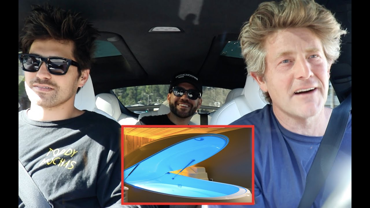 TRYING THIS INSANE SPACE POD!!