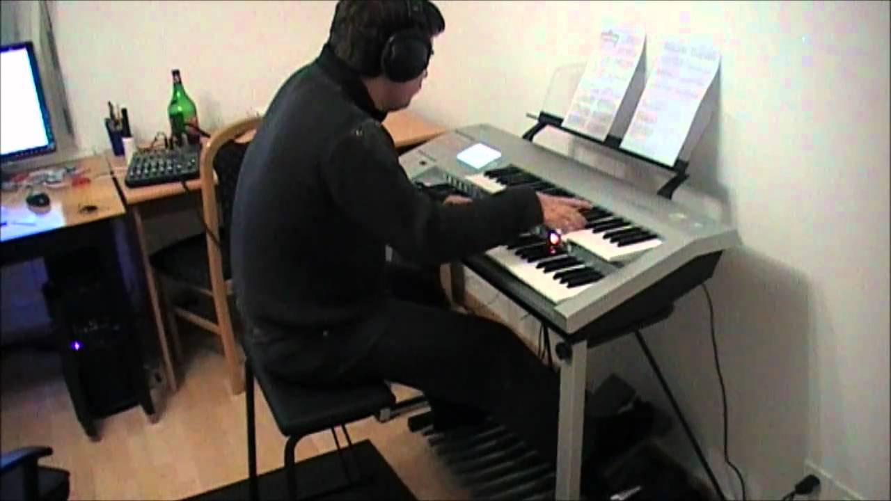 Marco Cerbella plays 