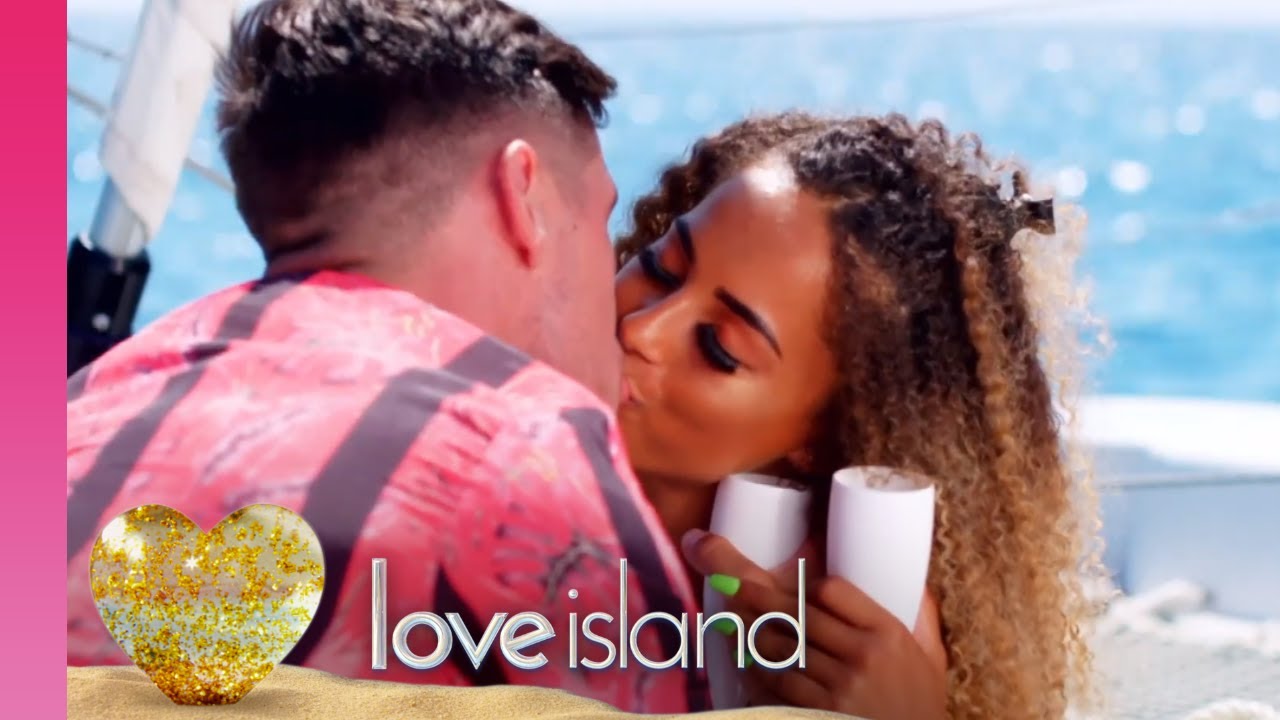 Greg and Amber Set Sail for a Romantic Date | Love Island 2019