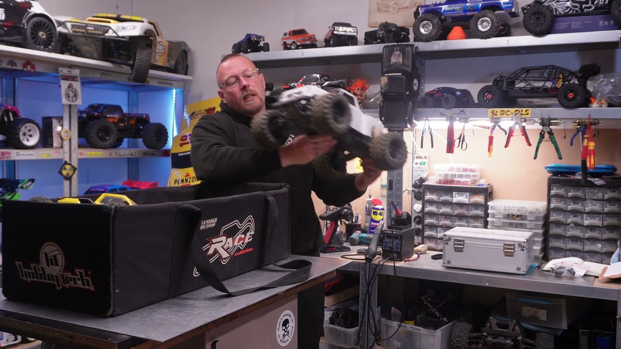 c lundi retour des tests  rlaarlo omniterminator et kyosho mad wagon