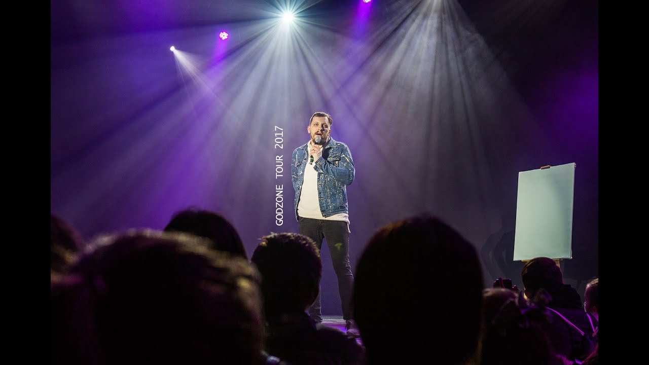 J&Uacute;LIUS SLOV&Aacute;K | Godzone tour 2017