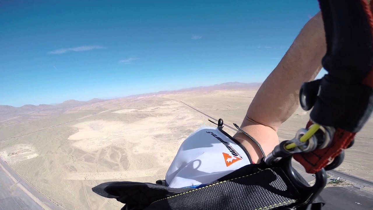Helicopter skydive into the Red Bull Air Race in Las Vegas
