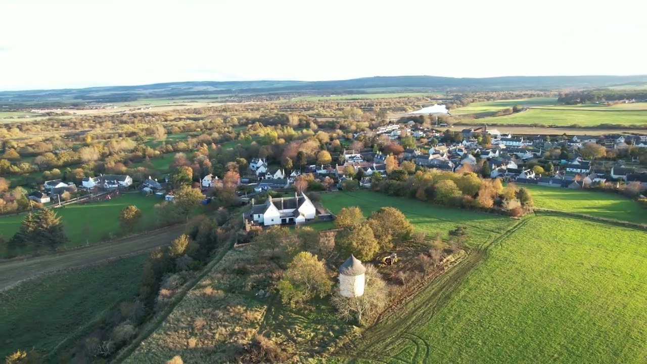 garmouth and Kingston fly around, air 2s