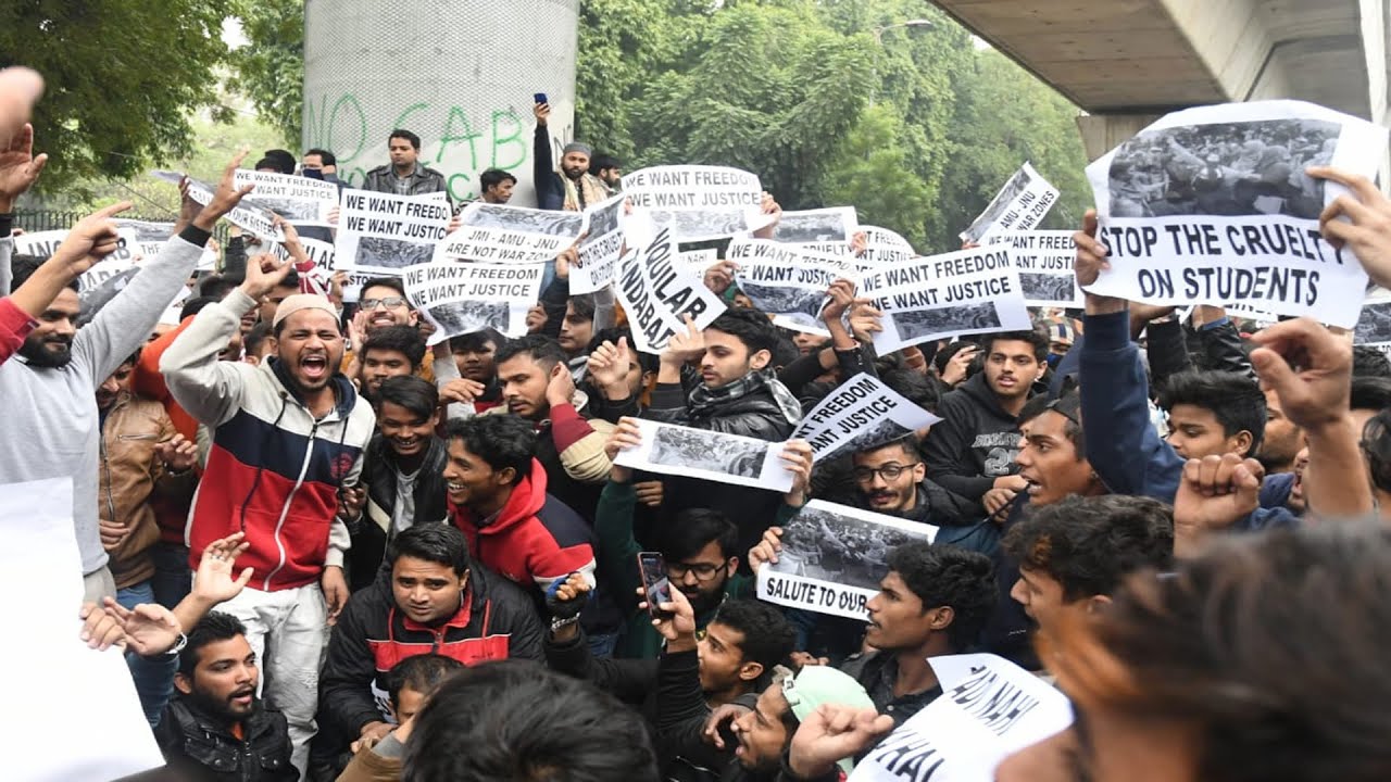 Protests outside Jamia Millia Islamia continued on Monday