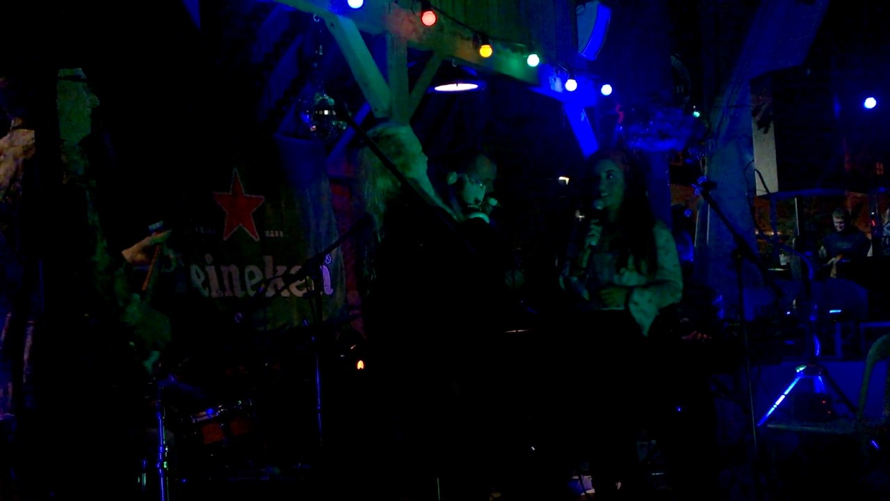 Paula Bila and band with special guest Jenny McNamara in Scannells on 22.9.2017