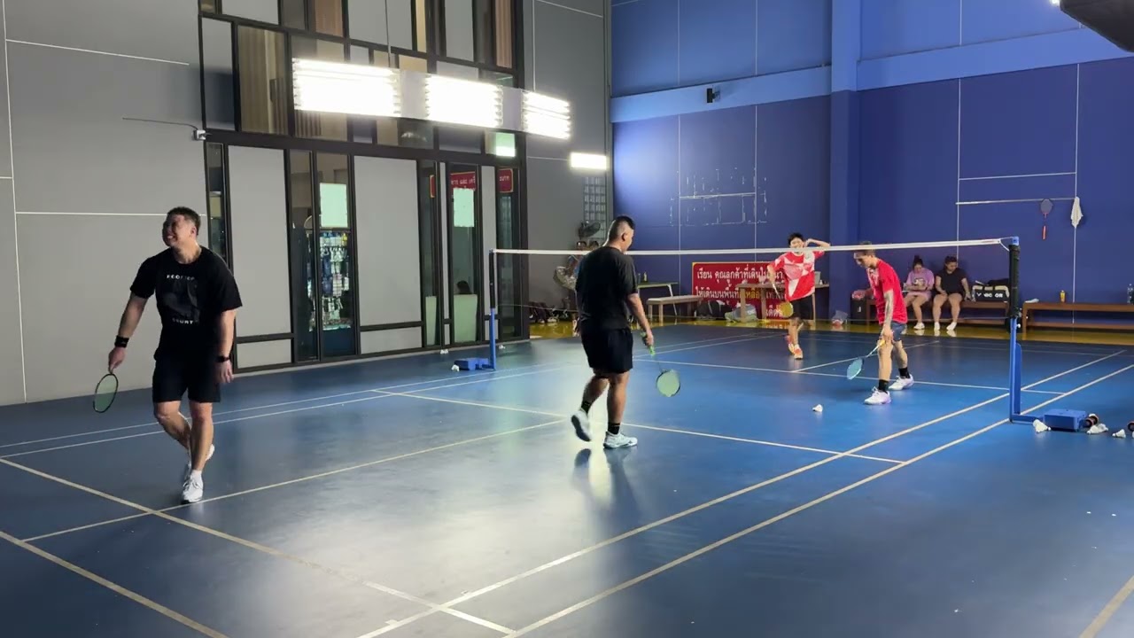 เสาร์7/3/26: โดนัท+อาม vs เอิท+แมน