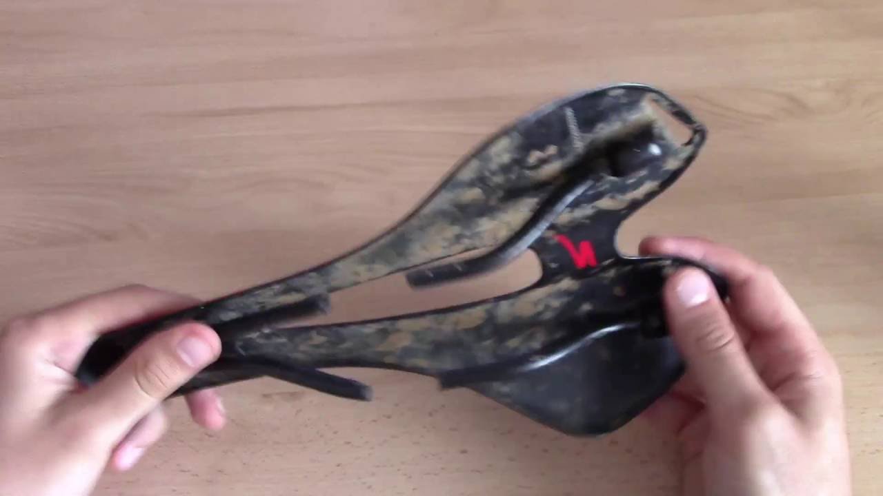 Ma 1ère mauvaise expérience sur Aliexpress :  Selle Carbone VTT/Route
