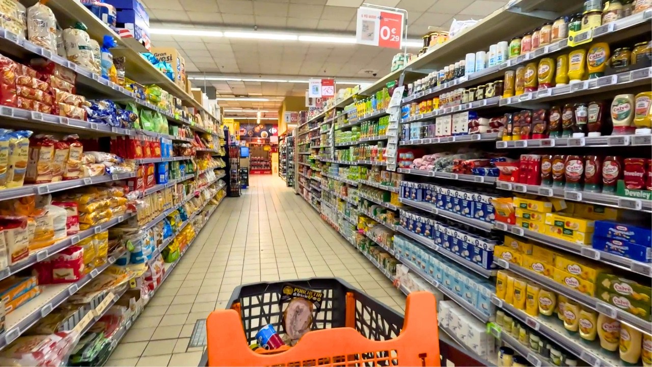 Покупки в круглосуточном Carrefour в ИТАЛИИ 🇮🇹🛒 – СУПЕРМАРКЕТ, который никогда не закрывается