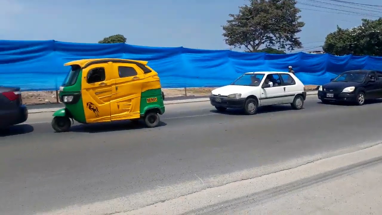 Avance de obras de la VIA EXPRESA SUR. Recorrido desde la Av .El Carmen hasta la Av. Surco en SURCO