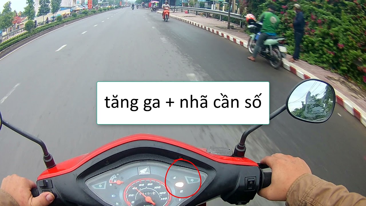 Hướng dẫn lái xe máy cơ bản | Hạn chế xe giật khi chuyển từ số 4 về 3 ở 40km/h | DTuan-Vlog