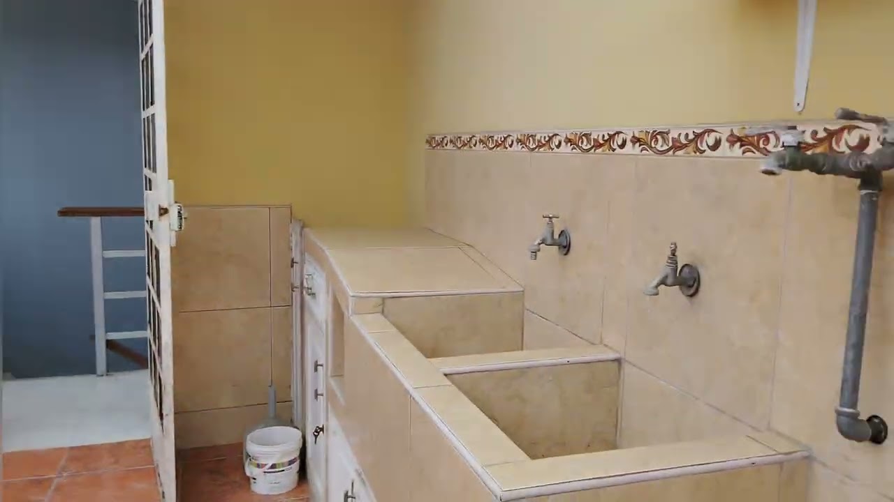 VENTA DE DEPARTAMENTO (OCASIÓN)EN SAN MIGUEL 81m2 M2 -2 habitaciones/ Precursores 