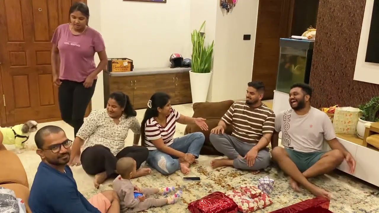 ಇಂತಹ ಭರ್ಜರಿ Gifts🎁ಸಿಗುತ್ತೆ ನನಗೆ ಅಂತ ಅಂದುಕೊಂಡಿರಲಿಲ್ಲ🥰ಯಾರ್ ಯಾರಿಗೆ ಏನ್ ಏನು Secret🎅Gifts ಸಿಕ್ಕಿದೆ ನೋಡಿ