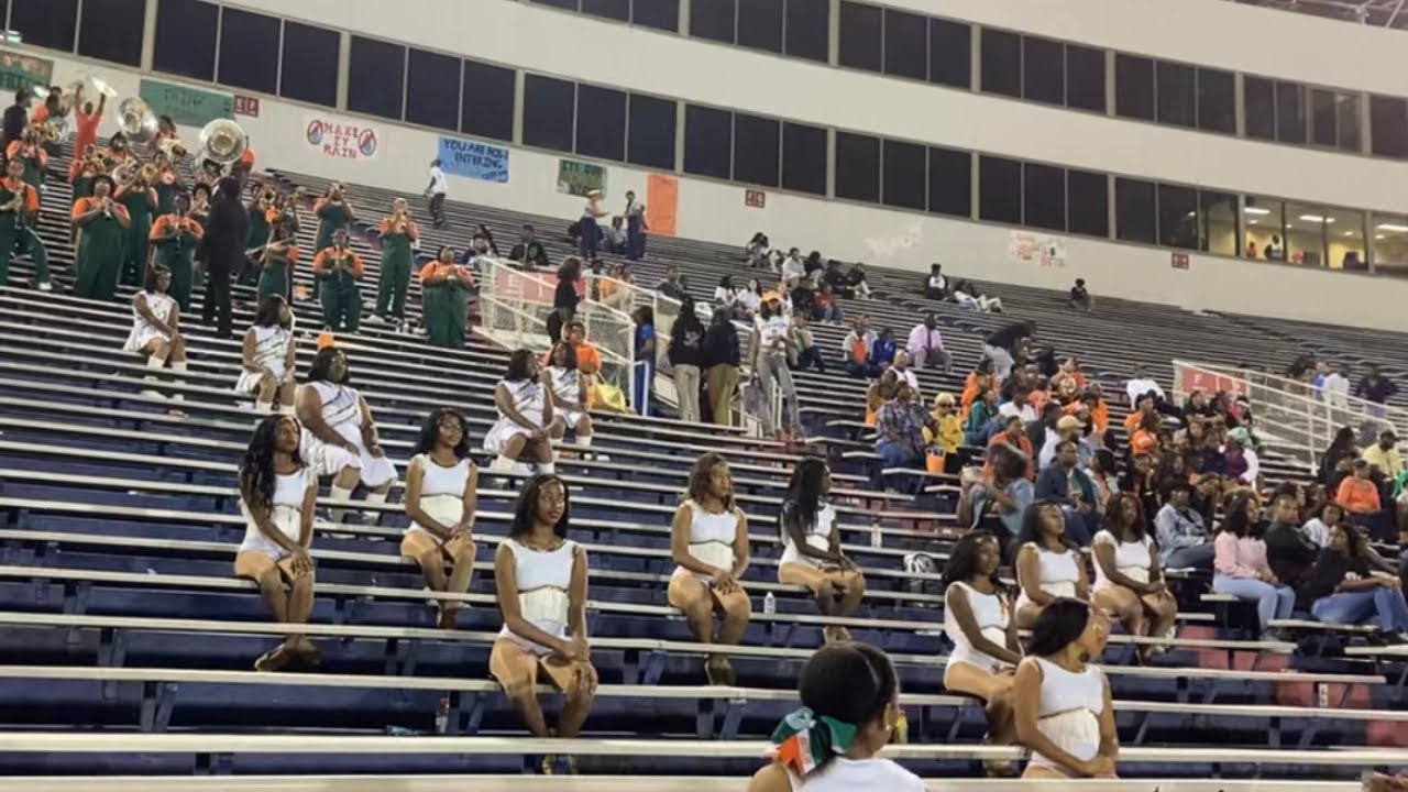 LeFlore High Band & Strikettes 2022-23 | Party Don&rsquo;t Stop ✨