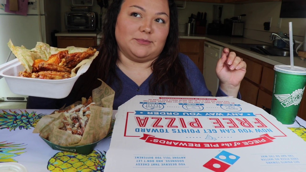 DELICIOUS PIZZA & WINGS MUKBANG EATING SHOW SHORT STORYIME