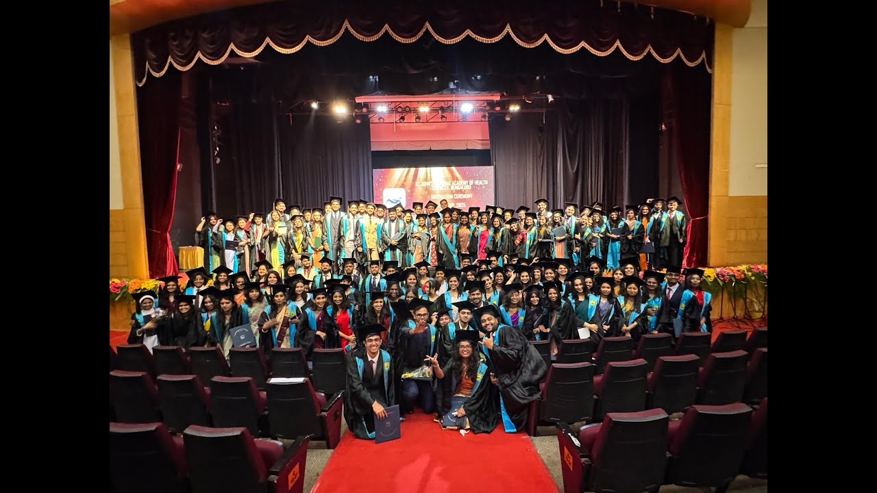 GRADUATION DAY 2025 | DANCE BY GRADUATING BATCH | ST. JOHNS MEDICAL COLLEGE BANGALORE | MBBS 2019 |