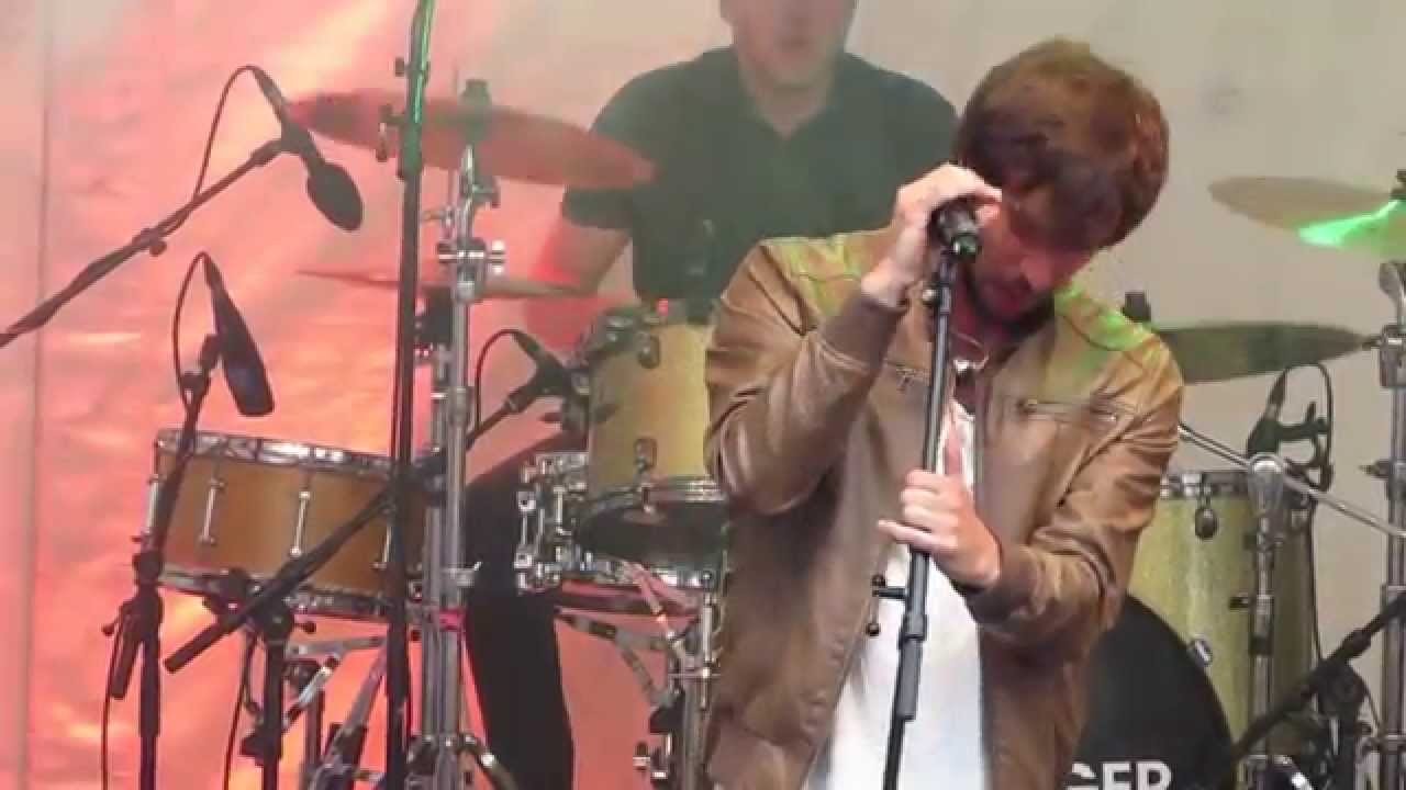 Max Giesinger - Blutsbrüder. 29.06.2014 live in Bielefeld, Deutschland.