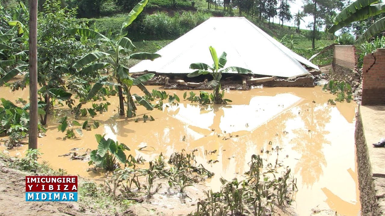 Umugezi wa Sebeya wasandaye mu nkengero zawo uteza imyuzure