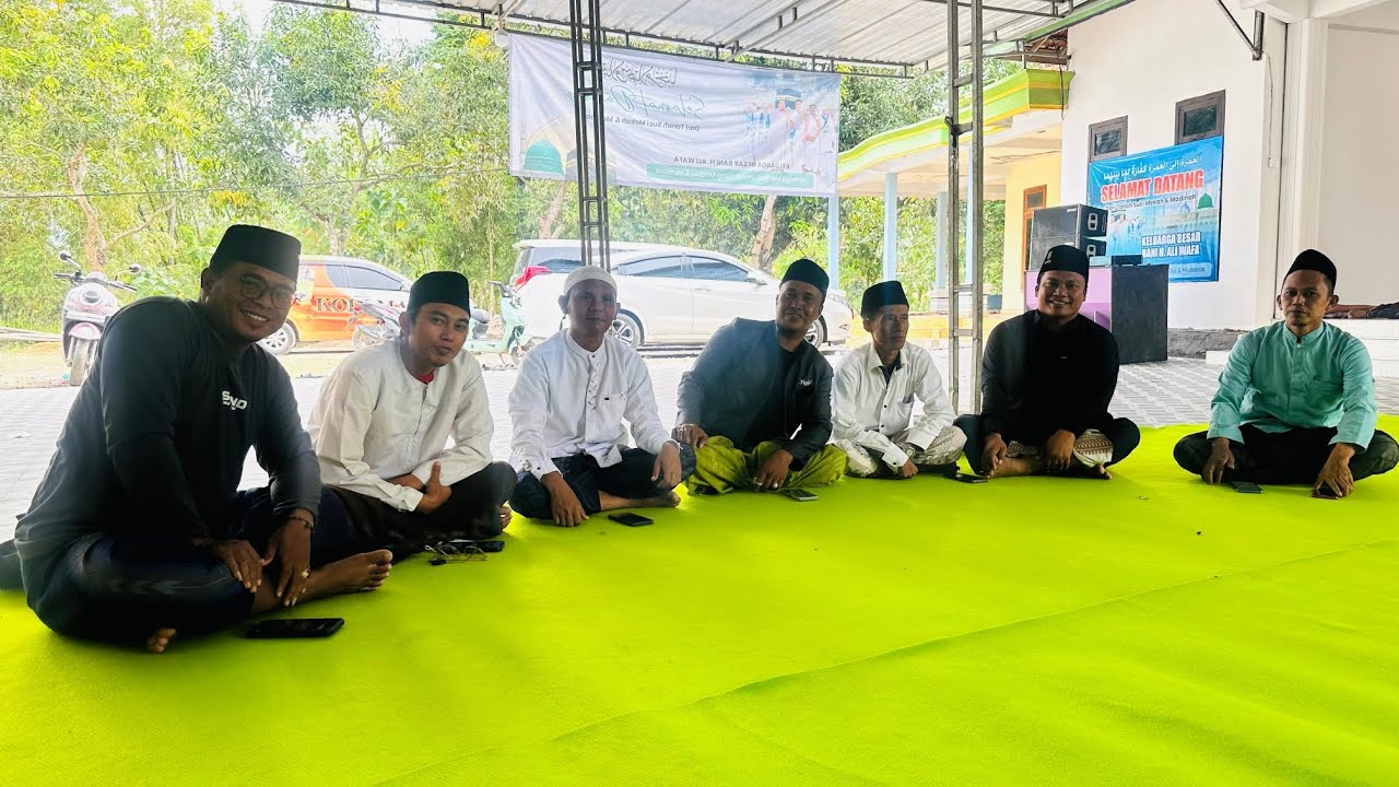 Rekan-rekan  PPG BATCH 4 Pamekasan madura