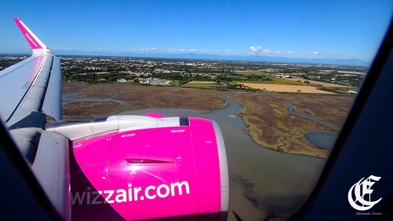 Atterraggio a Venezia Tessera [ Pista 04R] / Landing in Venice [runway 04R]