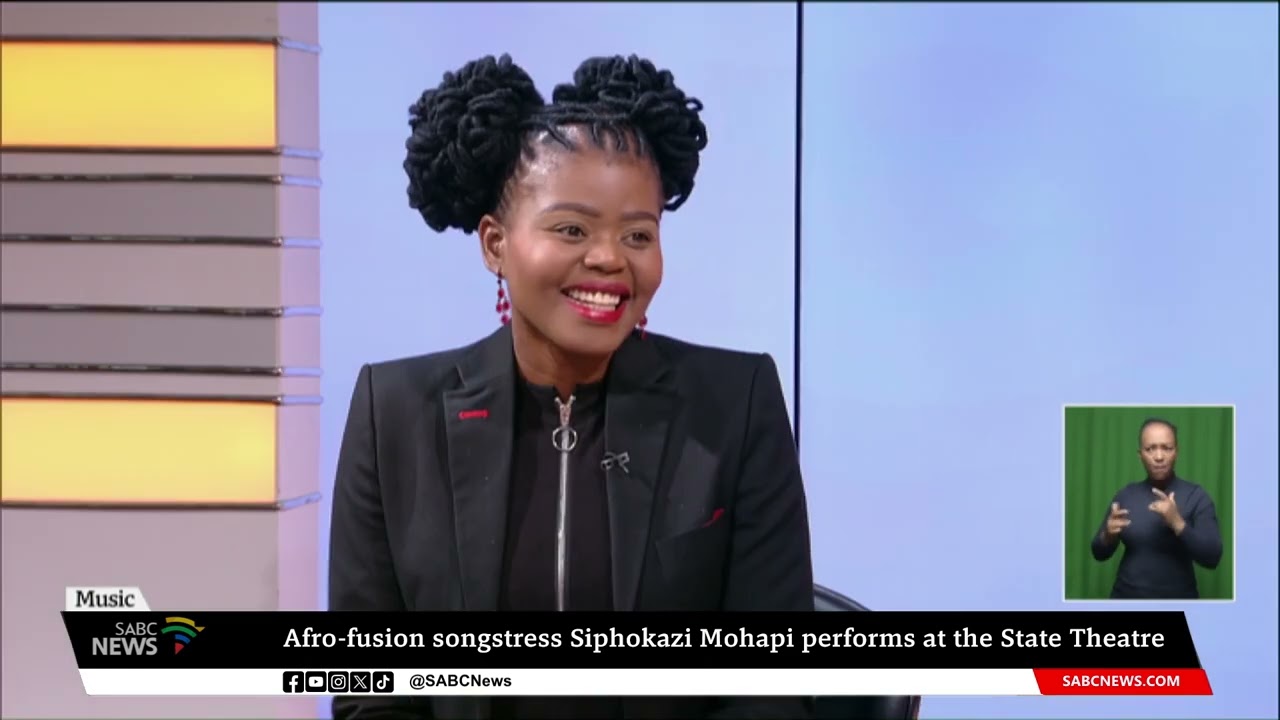 Afro-fusion songstress Siphokazi Mohapi performs at the State Theatre