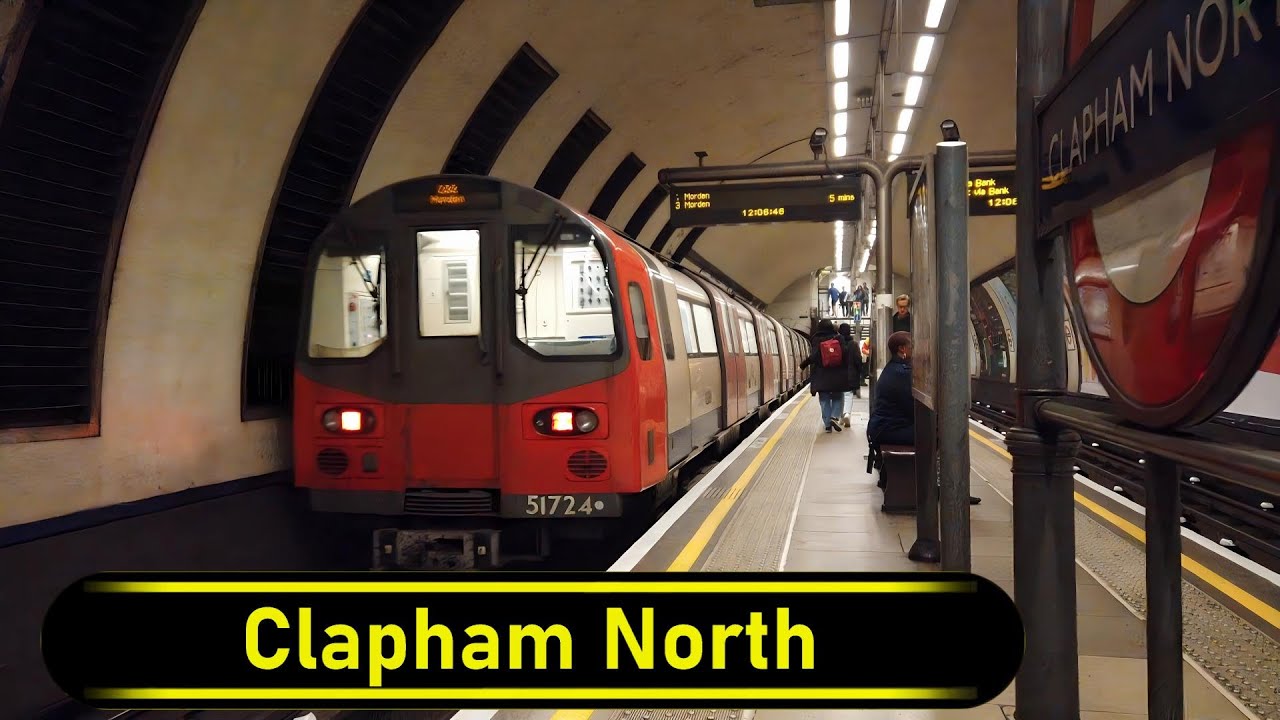 Tube Station Clapham North - London 🇬🇧 - Walkthrough 🚶