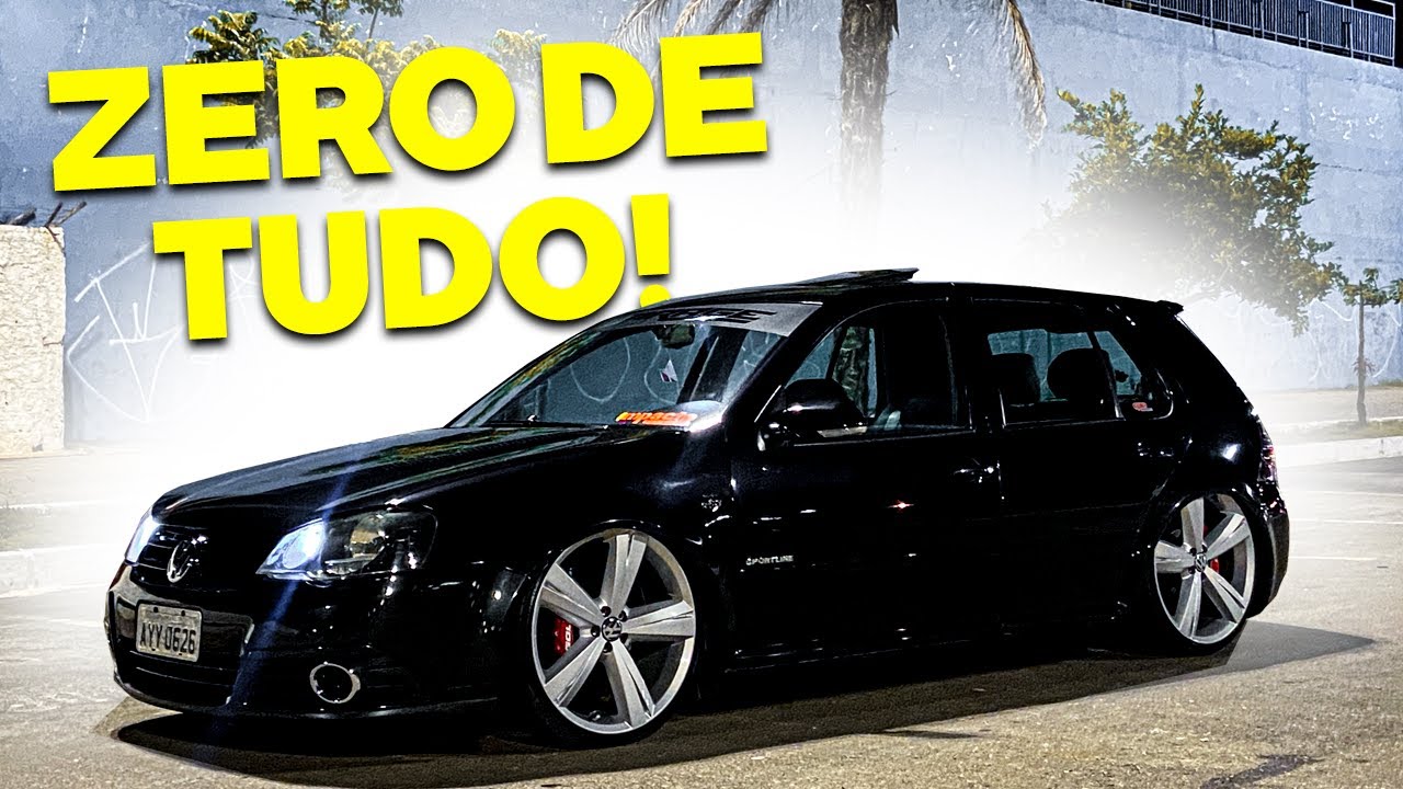 ELE MONTOU UM GOLF LIMITED EM UM SPORTLINE