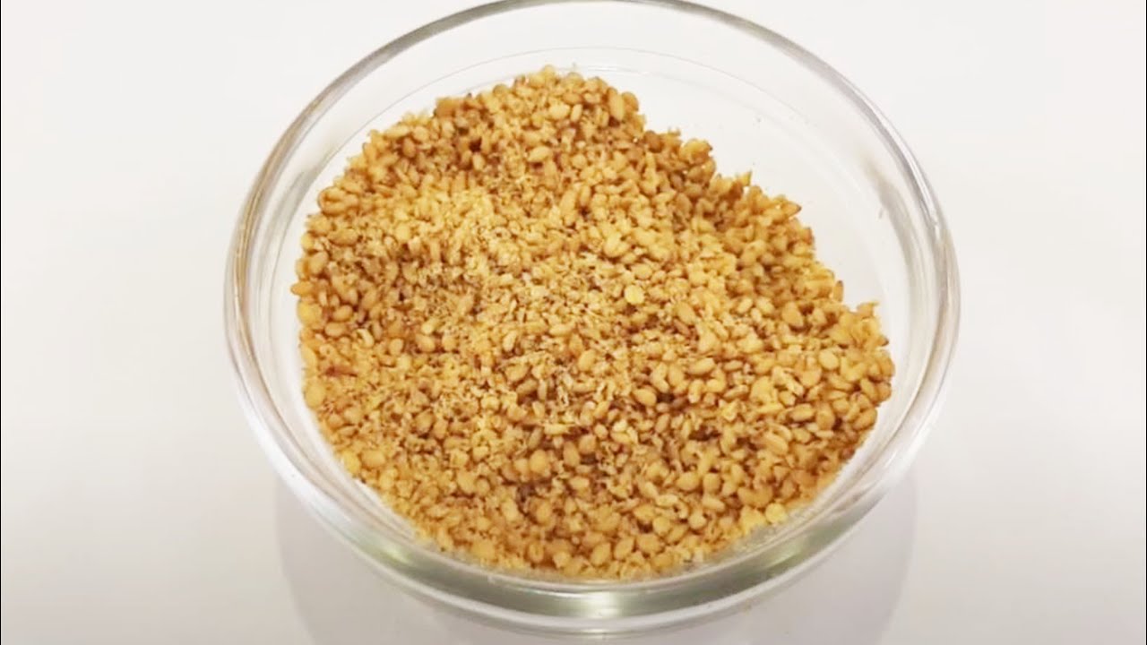 Receta GOMASIO sésamo tostado + sal marina hecho en un SURIBACHI mortero MACROBIÓTICA Matthias Hespe