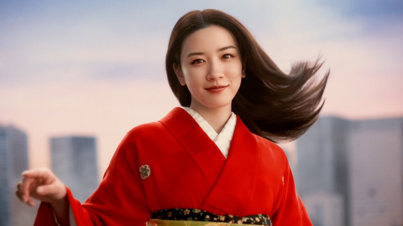 永野芽郁、鮮やかな着物姿で“見返り美人”に！『いち髪』新CM「絹髪のちから」篇