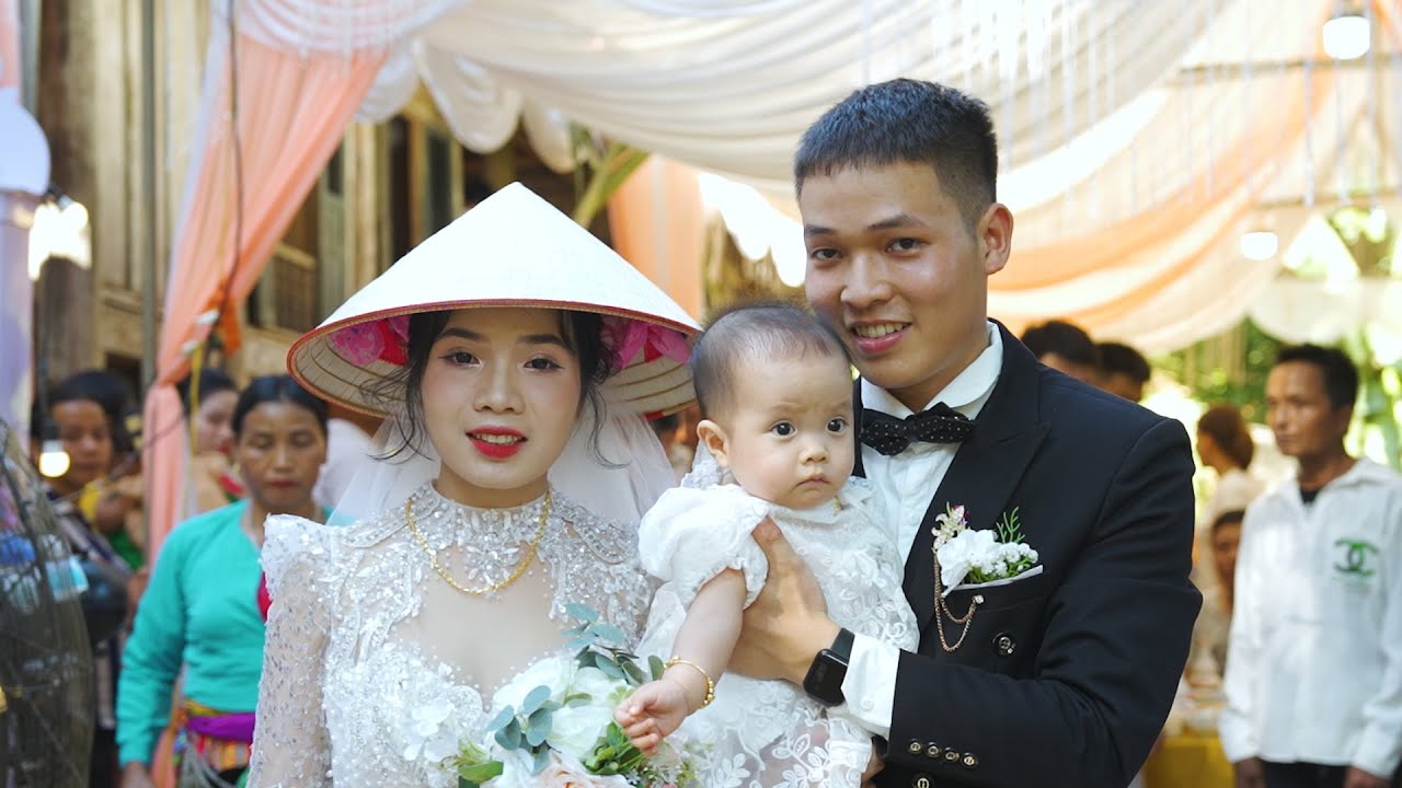 Đám cưới dân tộc Mường Hoà Bình, hai bố con đi hỏi vợ