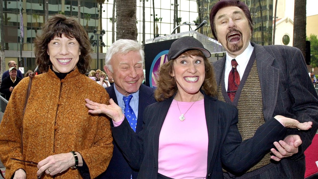 Comedian Ruth Buzzi dies at 88