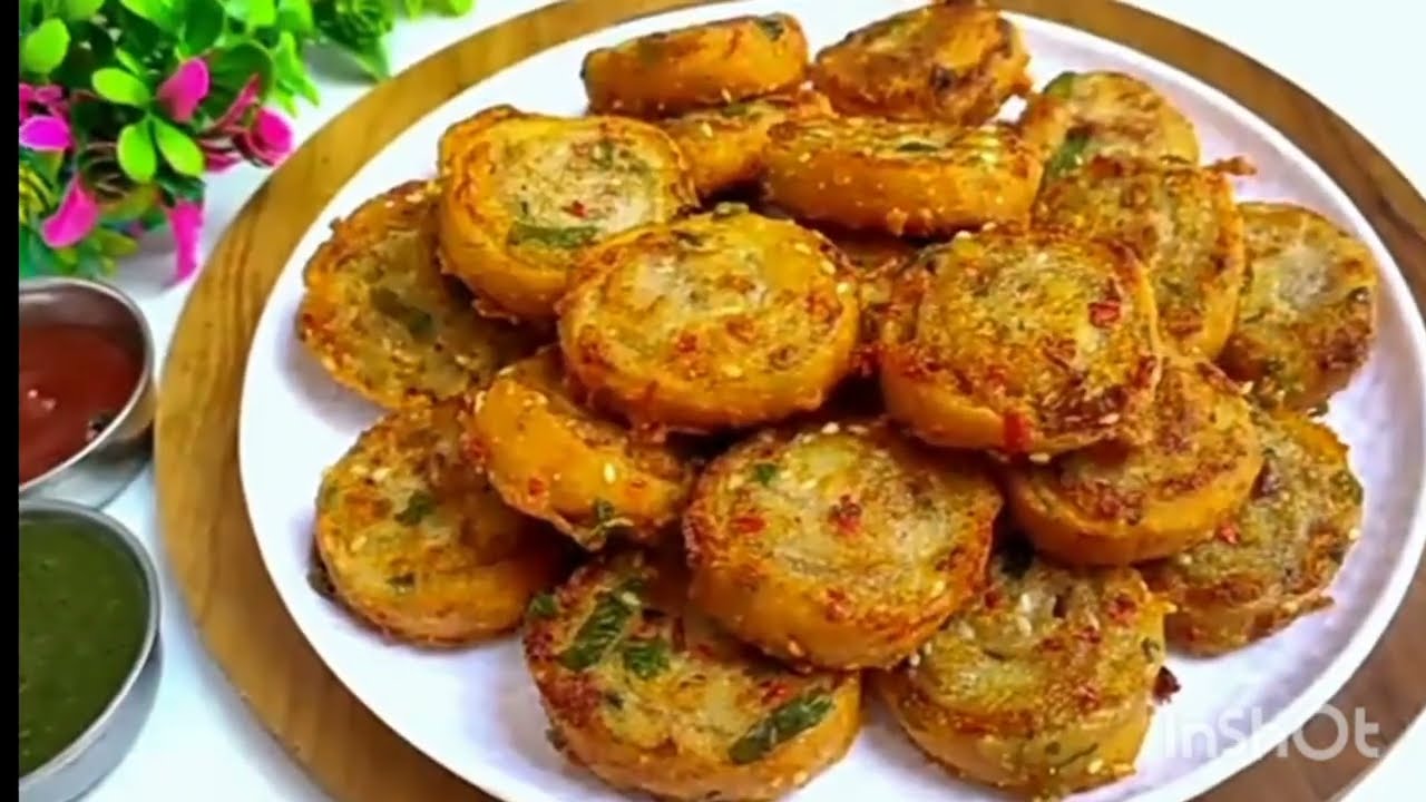 Suji aur uble Hue Aalu se banaa Hua bahut hi testi crispy nashta