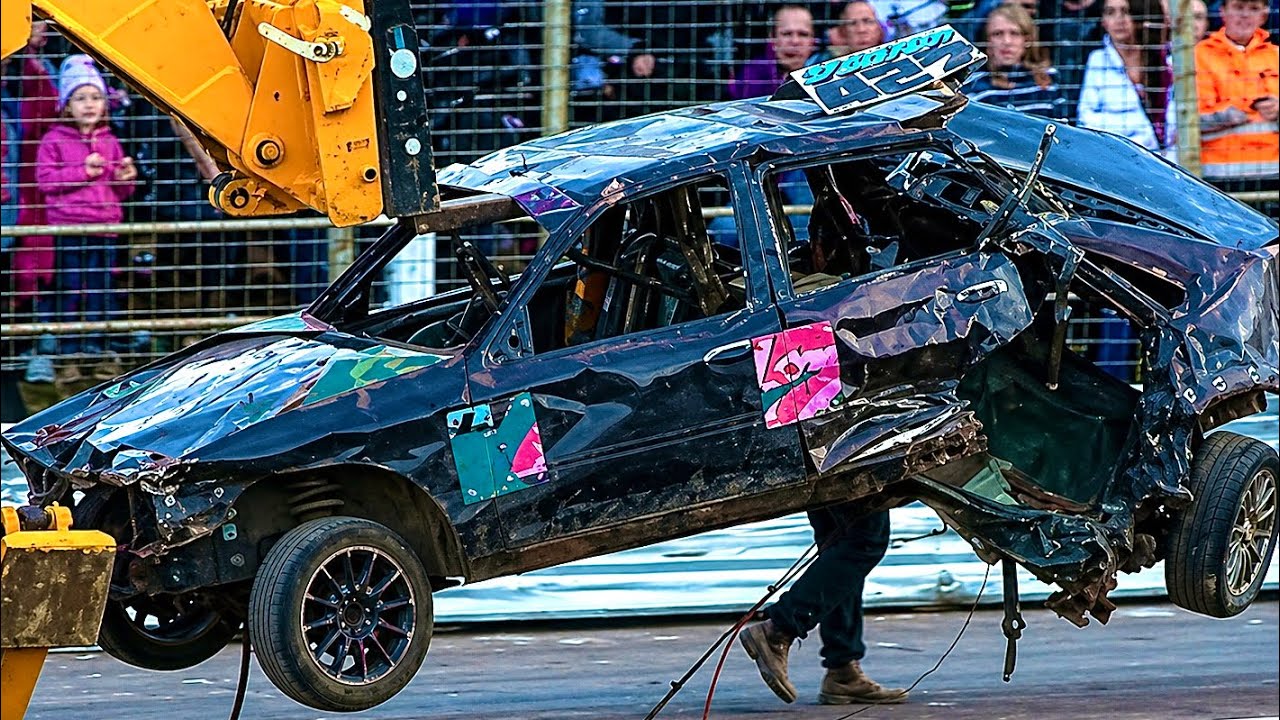 Unlimited Banger Racing: Spedeworth World Final - Foxhall, Ipswich 2019