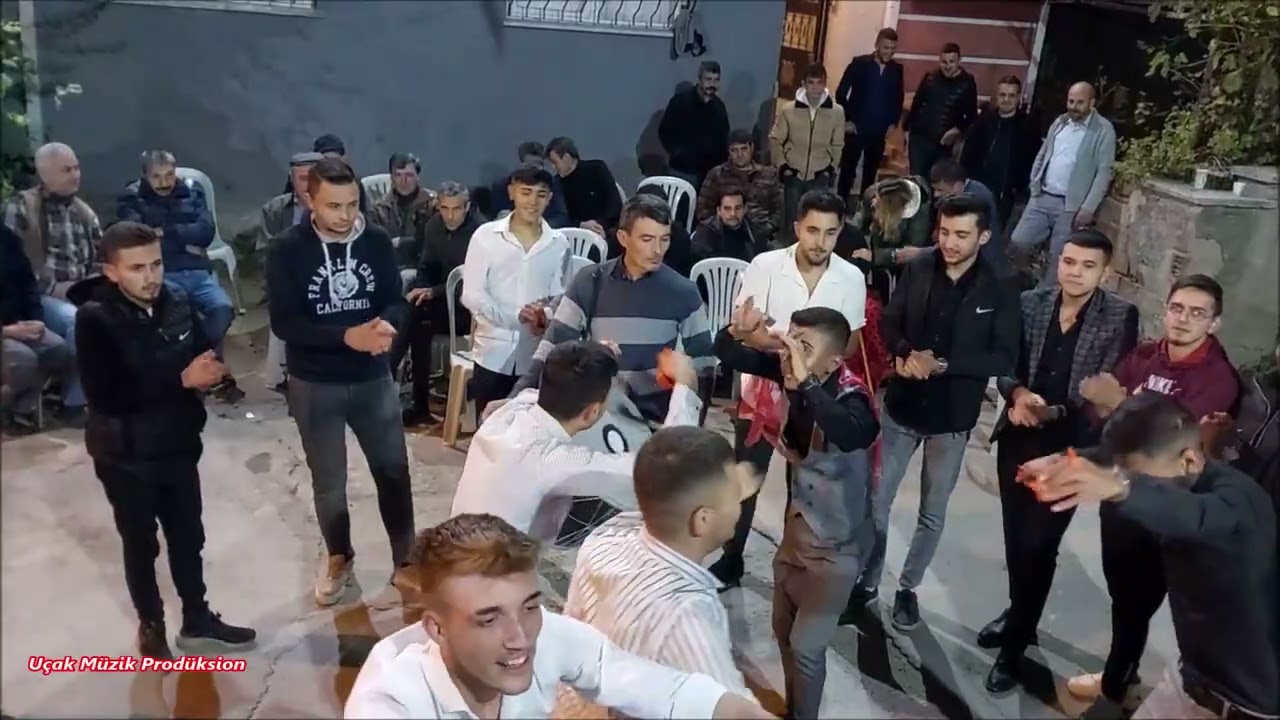 Çiçekdağı Öyle ile ikindinin arası Kaval havası Gökte yıldız burgam burgamKostak kostak yürü Ahme07
