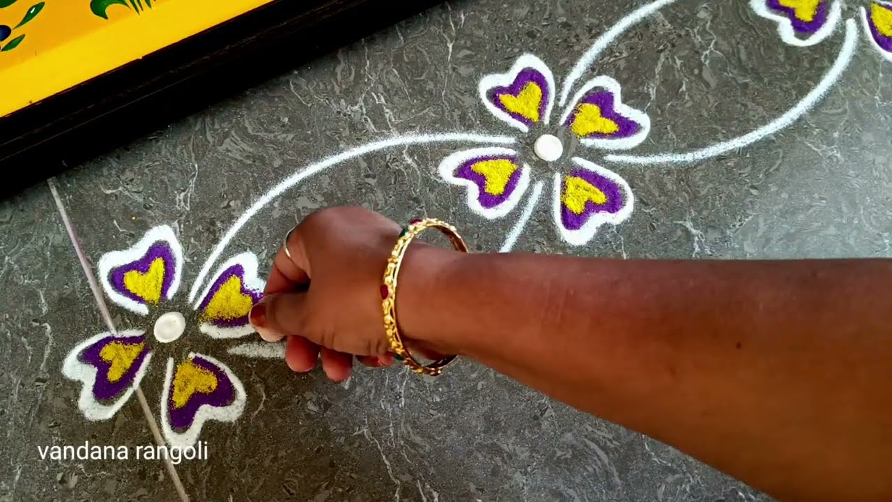 Easy border rangoli designs for festivals | Friday rangoli | Border muggulu | Door rangoli