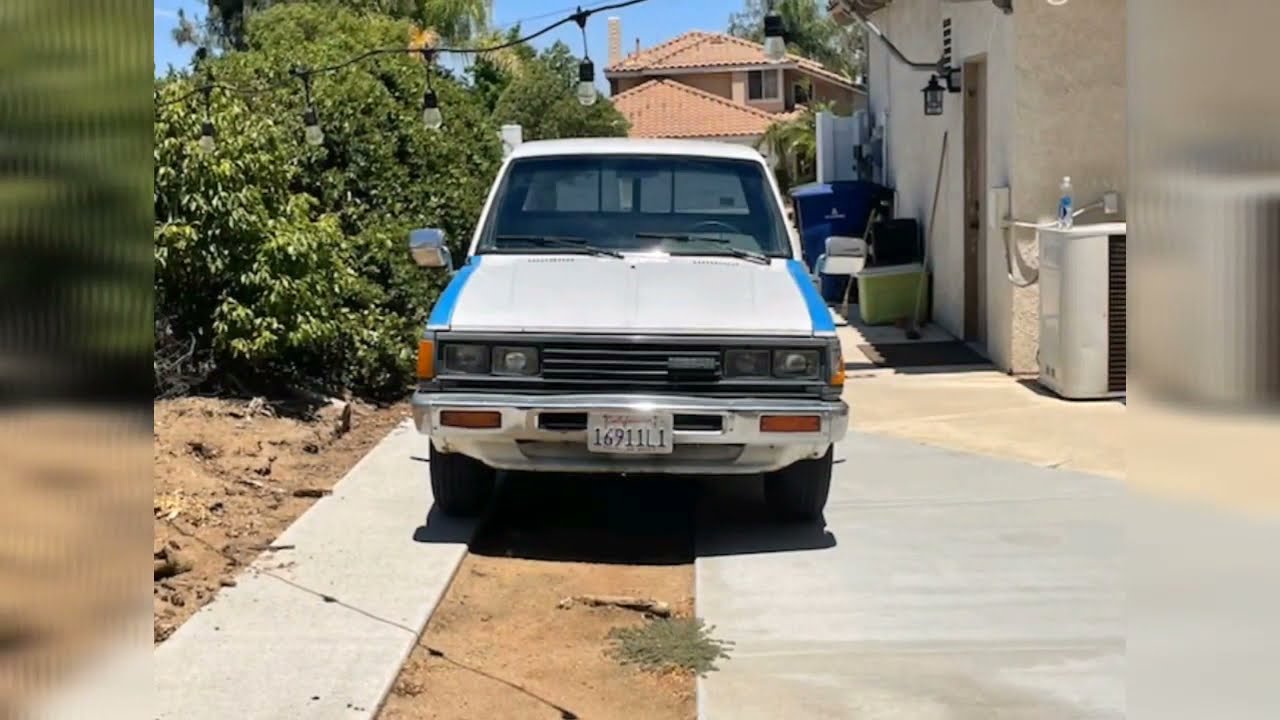 1984 Nissan 720 Mini Truck introduction