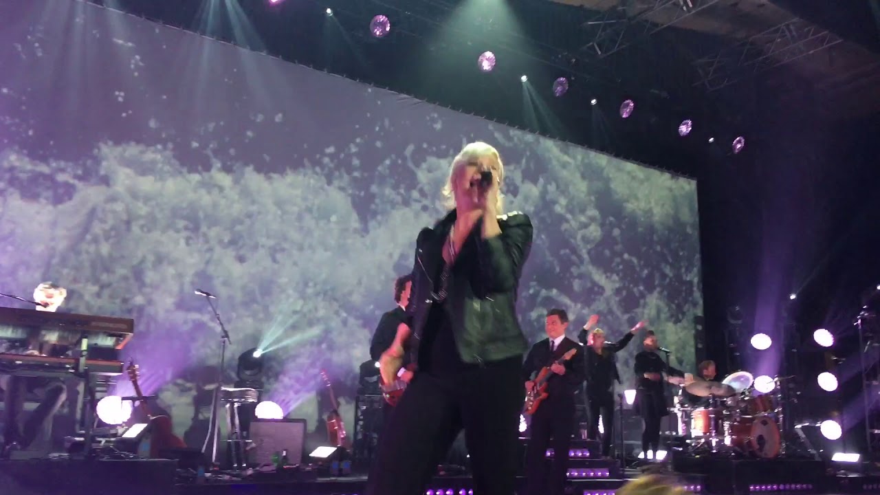 Ina Müller - Drei Männer her live @ Grugahalle Essen - 08.12.2017 - HD