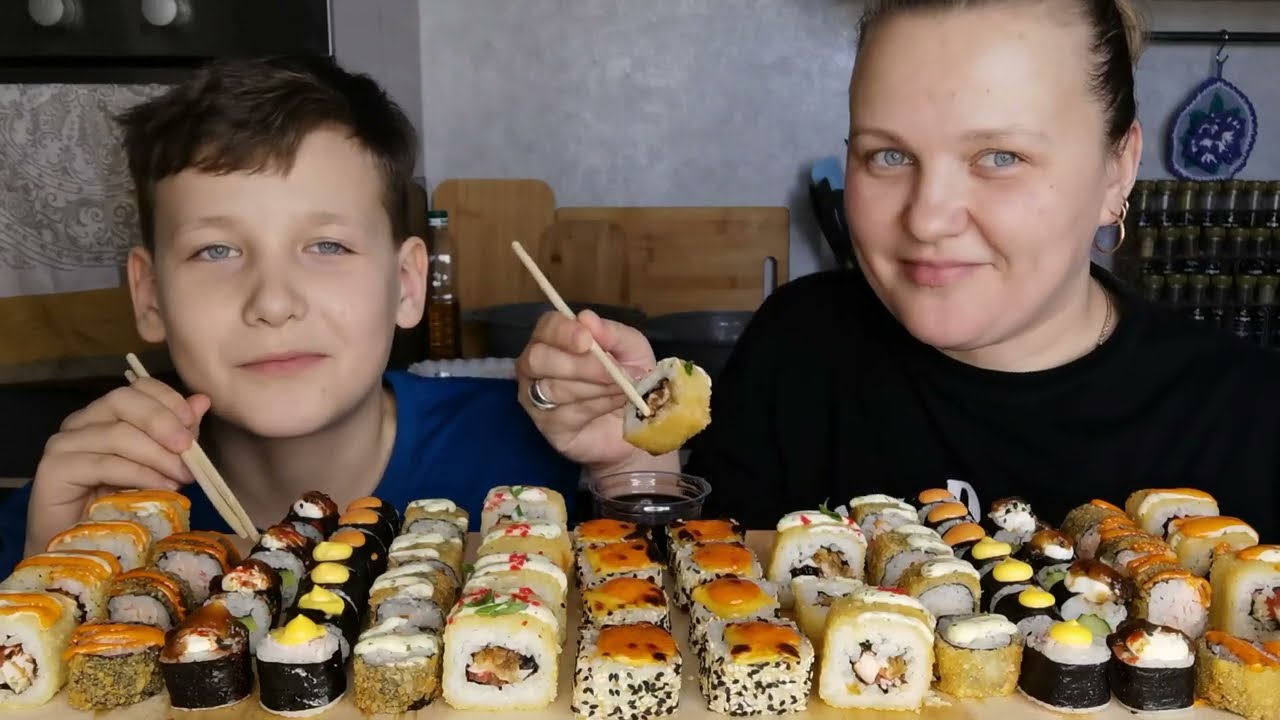 Mukbang Роллы с новой доставки/Ура, каникулы