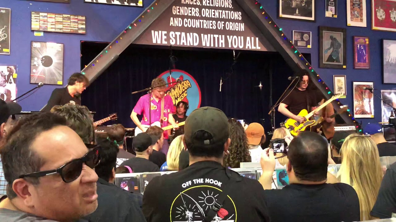Raconteurs live at Amoeba pt 1