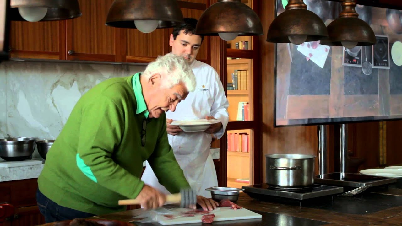 Antonio Carluccio Cooking Class - Carpaccio all'Albrese with truffle