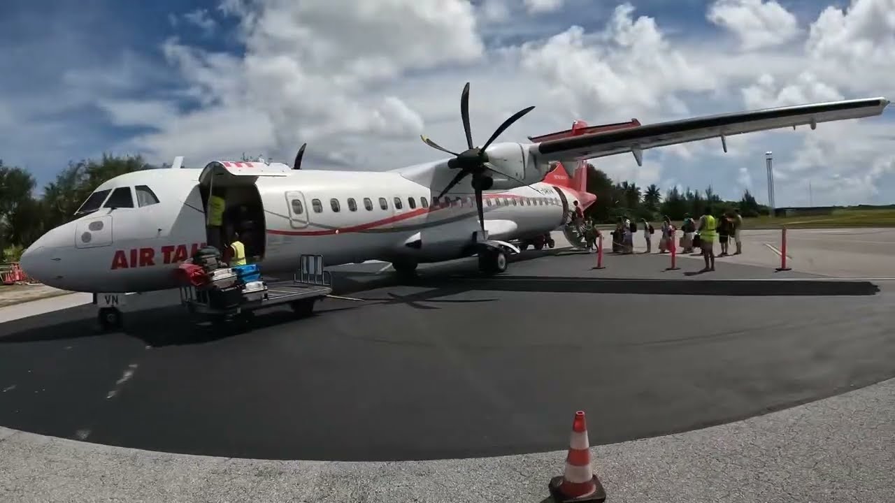 Bora Bora airport has no roads