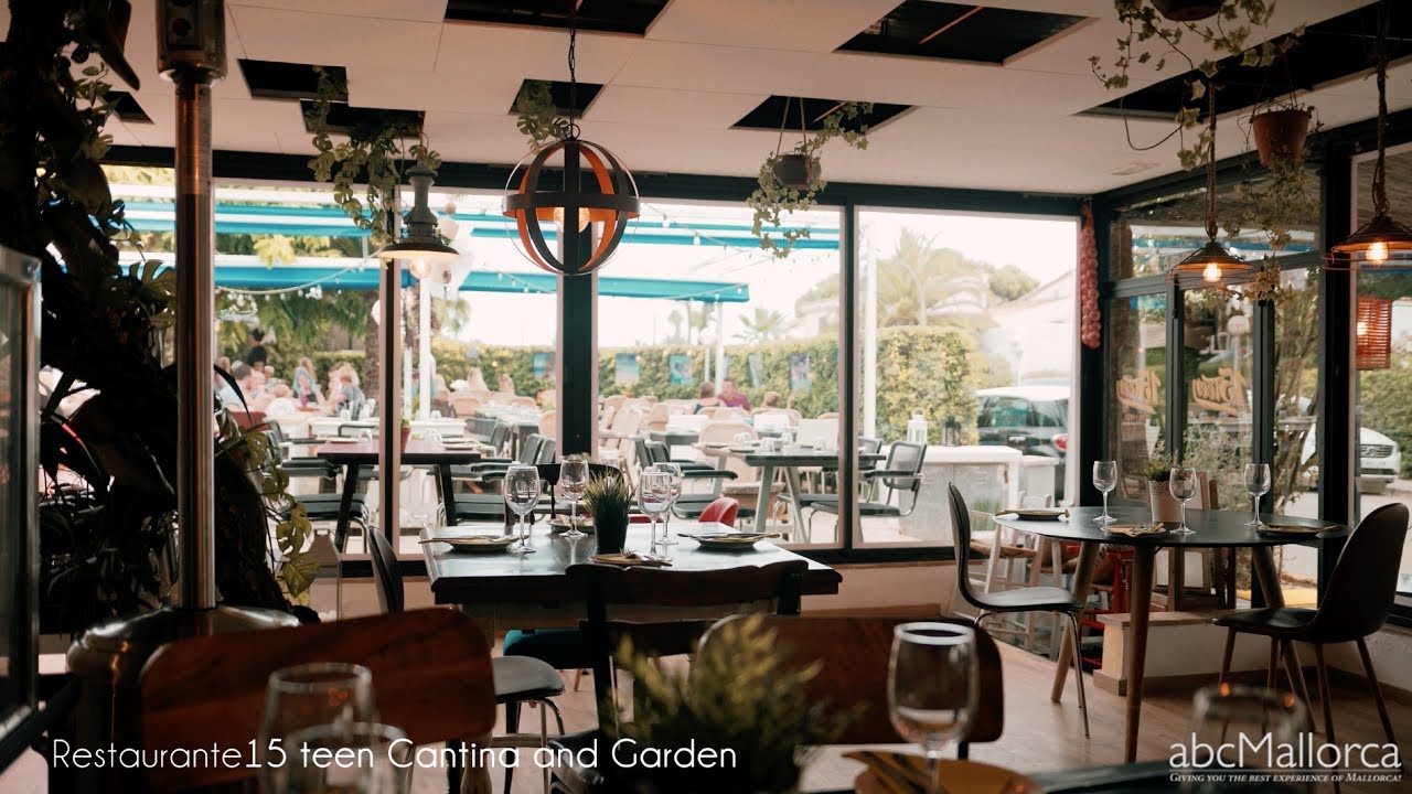 Restaurant 15 teen Cantina and Garden in Porto Cristo Novo, Mallorca
