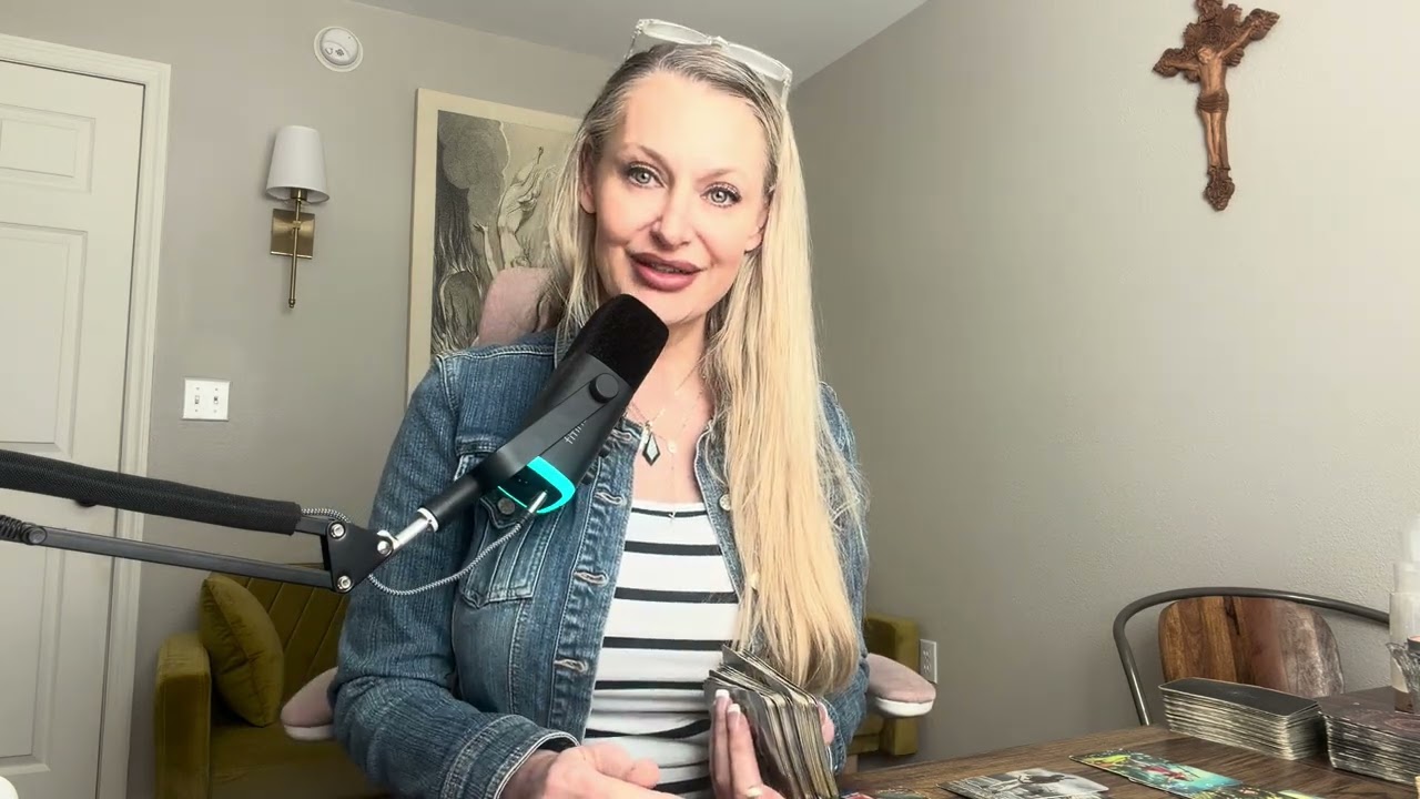 The Divine intentionally hid this info from this person #tarot #spirituality #Divine #hiding #info 
