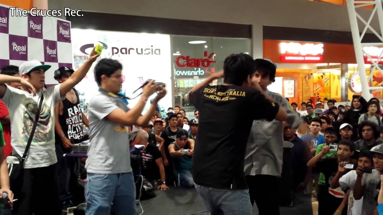 Gasper vs Jurados - klibre / Saga / Flecha + Capone - Hip Hop Internacional Batallas Real Plaza Pro