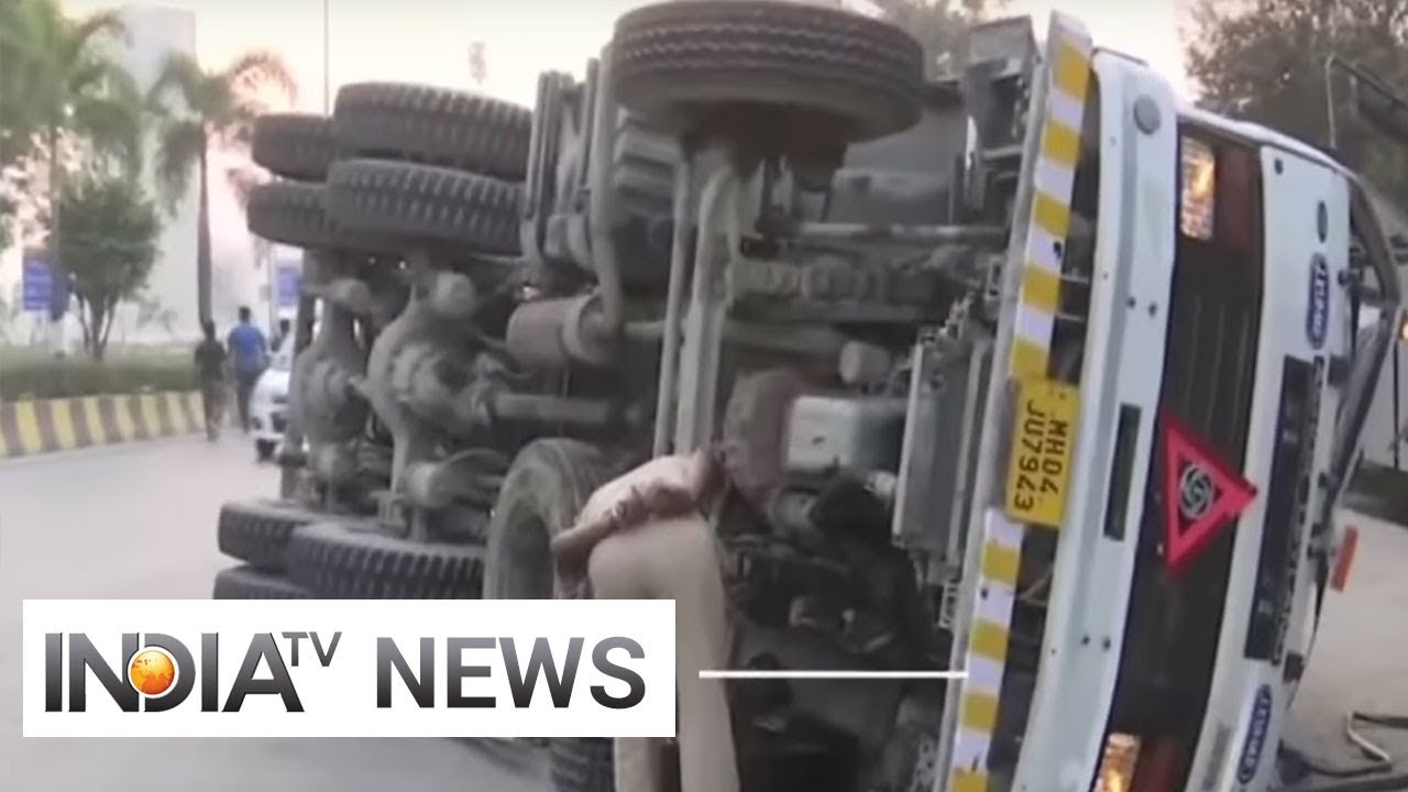 2 injured after cement mixer fall off truck in Mumbai