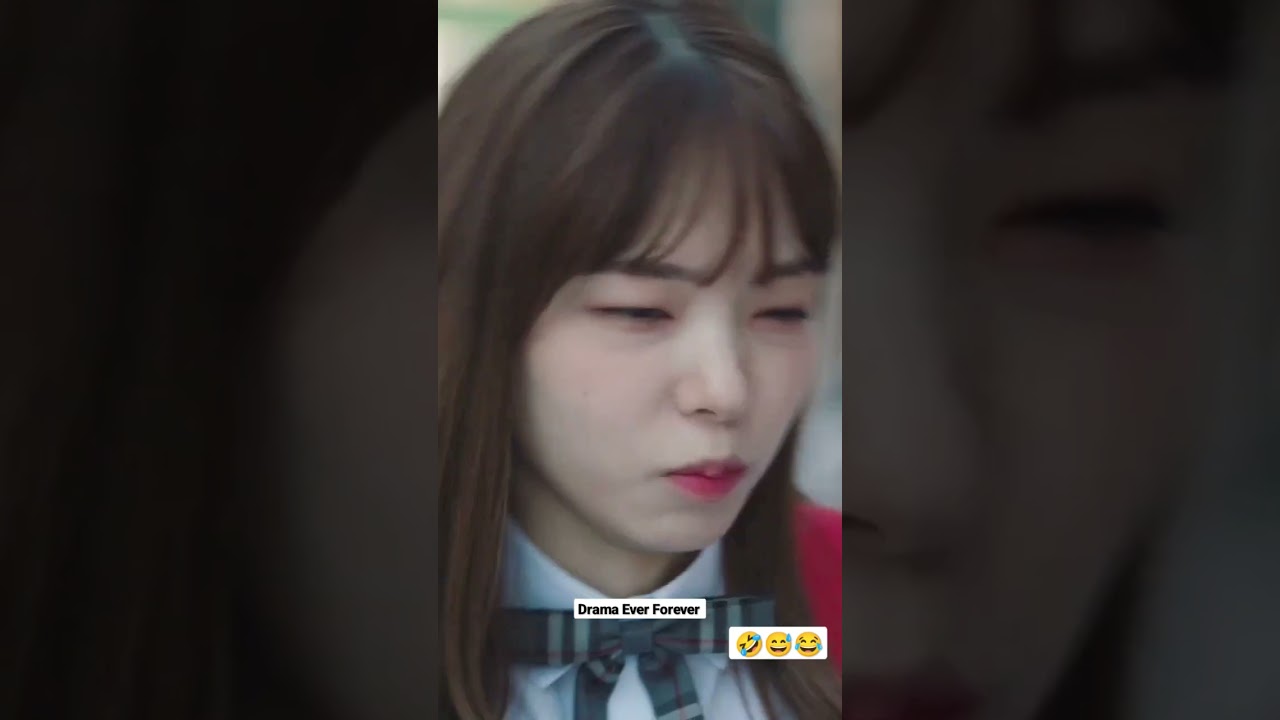 She is so conservative girl 😅😂