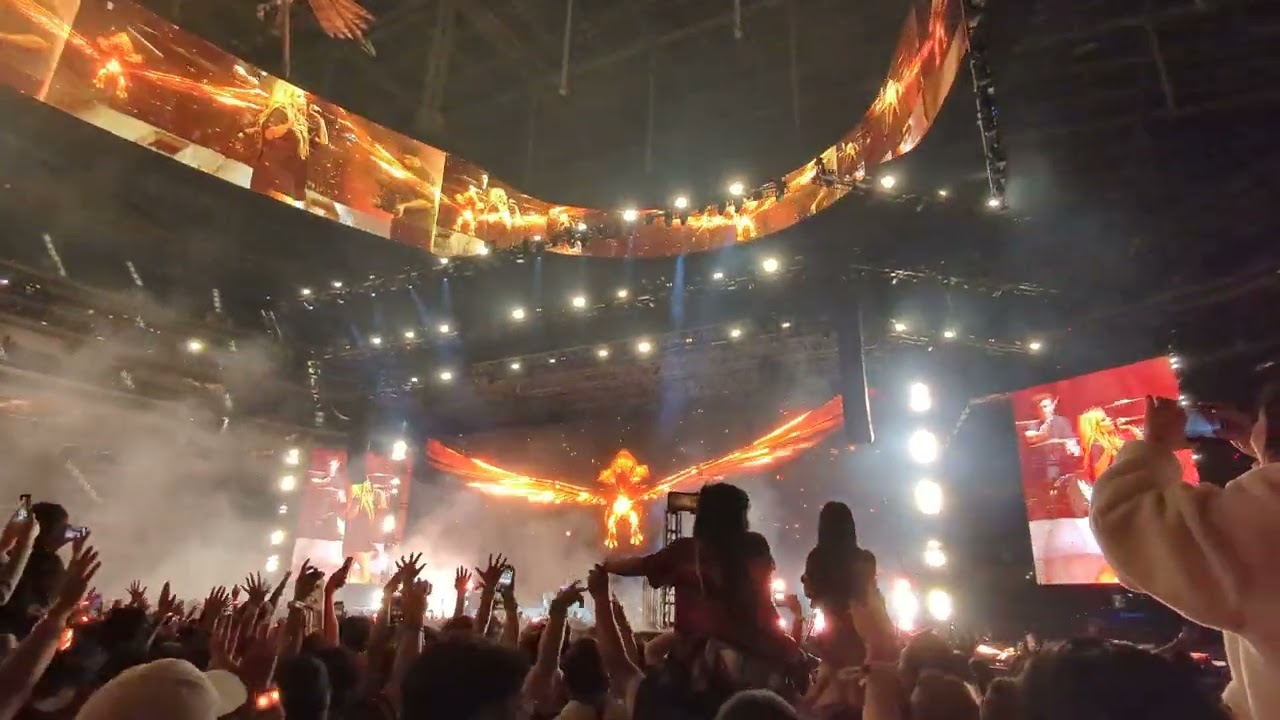 Illenium Eyes Wide Shut LIVE with Avril Lavigne @ Illenium Trilogy Los Angeles 2024