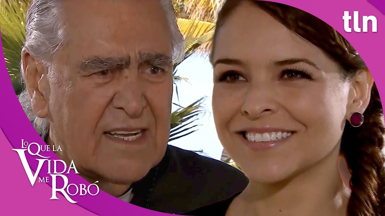 María traiciona al Padre Anselmo | Lo que la vida me robó | Capítulo 95 | tlnovelas