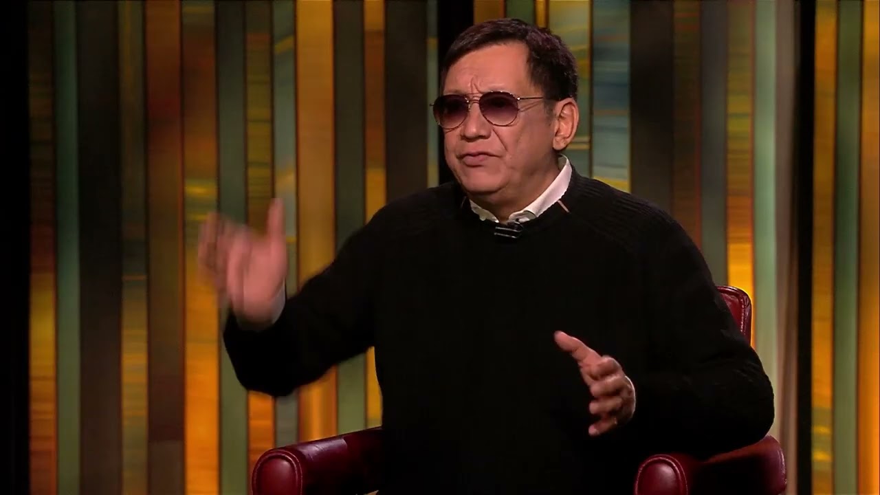 Егор Кончаловский про семейные традиции: Первую бутылку шампанского можно украсть после...