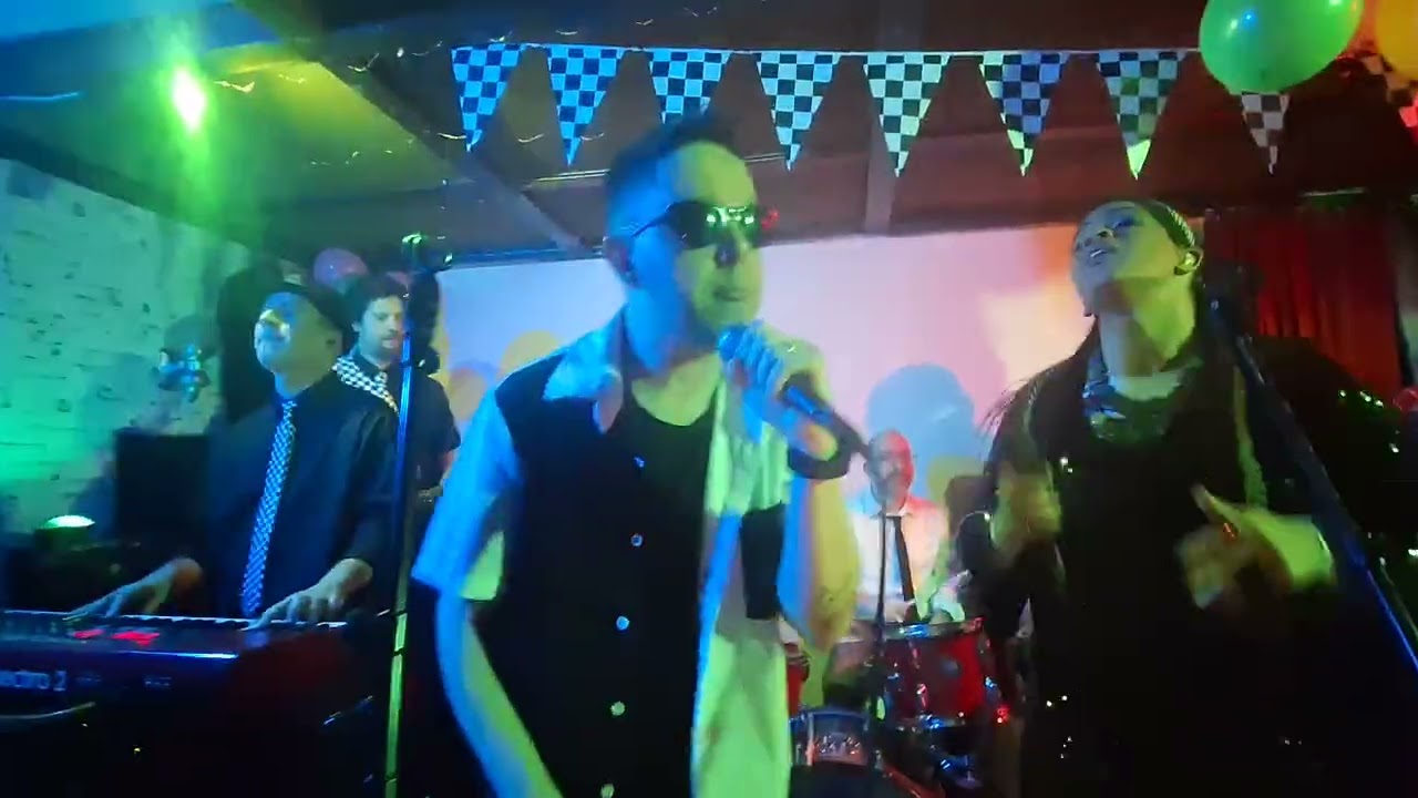 Superstarsky - Így szólt hozzám a dédapám @Hunnia 2025.12.28